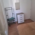 Apto Oeste Simples Santa Cruz